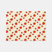 Rote Erdbeermuster auf hellrosa Fleecedecke (Vorderseite (Horizontal))