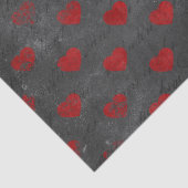 Rote erschütterte Herzen auf Gray Decoupage Seidenpapier (Detail)