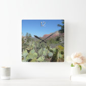 Rote Felsen und Kakteen I Quadratische Wanduhr (Zuhause)