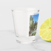 Rote Felsen und Kakteen I Schnapsglas (Links)