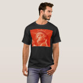 Rote Freiheitsstatue T-Shirt (Vorne ganz)