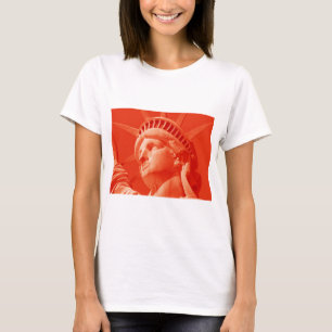 Rote Freiheitsstatue T-Shirt