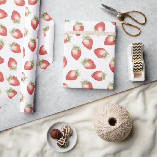 Rote Früchte Erdbeeren Geburtstag Geschenkpapier (Kunsthandwerk)
