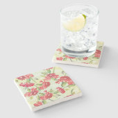 Rote Gartennelken auf Grün mit Schmetterlingen Steinuntersetzer (Seitenansicht)