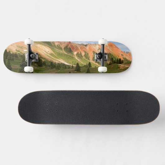 Rote Gebirgsreflexion Skateboard (Horizontal)