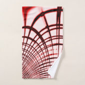 Rote, gekrümmte Spuren auf hellem Hintergrund Badhandtuch Set (Handtuch)