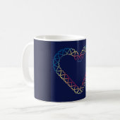 rote gelbe blaue Herzen auf Tasse (Vorderseite Links)