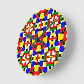 Rote, gelbe, schwarze, blaue und grüne Geometrien Runde Wanduhr (Winkel)