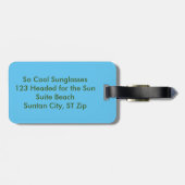 Rote gelbe Sonnenbrille-blauer Gepäckanhänger (Rückseite horizontal)