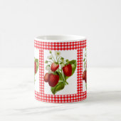 Rote Gingham-Kaffeetasse mit Erdbeermuster Kaffeetasse (Mittel)