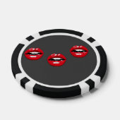 Rote glänzende Lippen auf Grau Pokerchips (Einzeln)