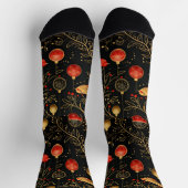 Rote, goldene und schwarze Weihnachtssocken für di Socken (Oben)
