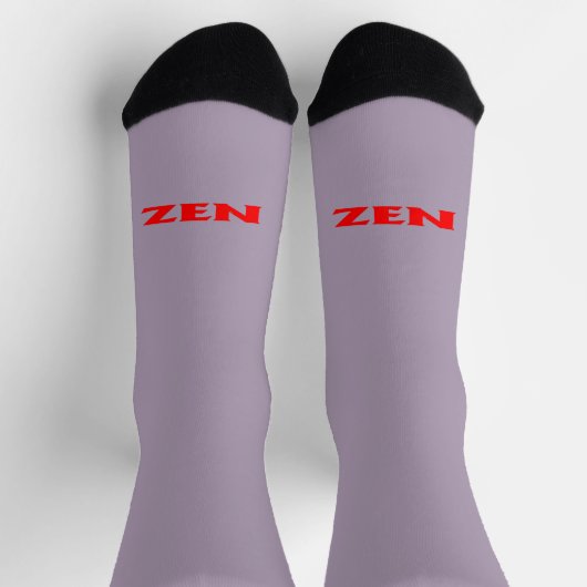 Rote graue Zen-Prämiensocken Socken (Oben)
