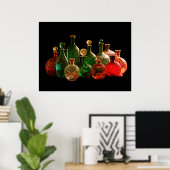 Rote + Grüne Glasflaschen schwarzer Hintergrund Wa Poster (Heimbüro)