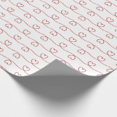 Rote Herz-Doodle-Linien Geschenkpapier (Ecke)