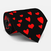Rote Herz-schwarze Krawatte (Gerollt)