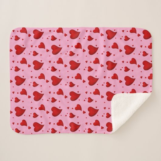 Rote Herzen auf Rosa Sherpadecke (Vorderseite (Horizontal))