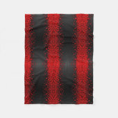 Rote Herzen auf schwarzer Serviette Fleecedecke (Vorderseite)
