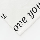 Rote Herzen Liebe Sie Liebe Sie mehr Monogramm Fleecedecke (Ecke)