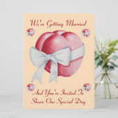 rote Herzen mit weißem Bogen für Hochzeiten laden Einladung (Stehend Vorderseite)