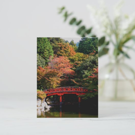 Rote Japanische Brücke im Herbst Postkarte (Stehend Vorderseite)