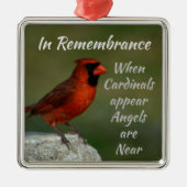 Rote Kardinal-Engel sind in der Nähe der Personali Ornament Aus Metall (Vorne)