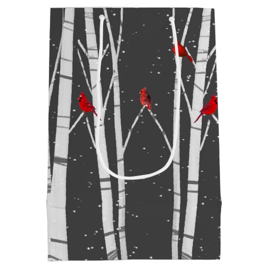 Rote Kardinäle in Birch Tree Mittlere Geschenktüte (Rückseite)
