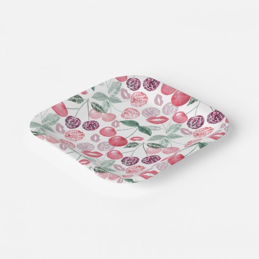 Rote Kirschbeere Pappteller (Gewinkelt)