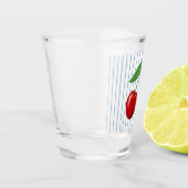Rote Kirschen auf blaugestreiftem Muster Schnapsglas (Links)