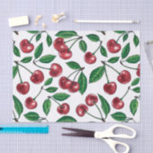 Rote Kirschen auf Weiß Seidenpapier (Handwerk)