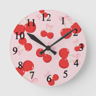 Rote Kirschen mit rosa Schleife Kokette Cottage Ch Runde Wanduhr