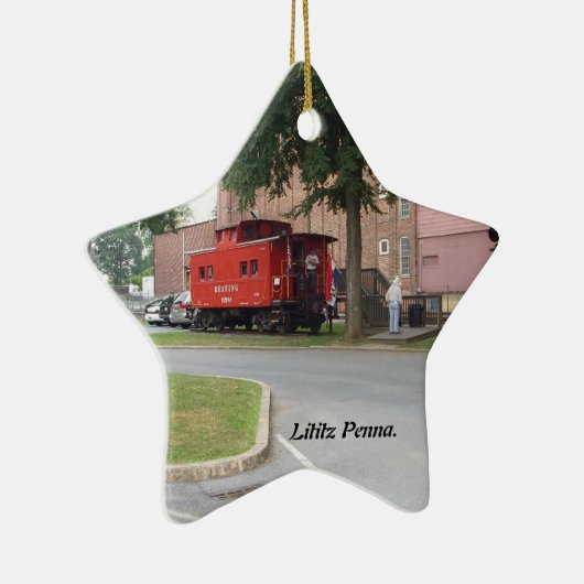 Rote Kombüse in der Litiz Penna Keramik Ornament (Rechts)