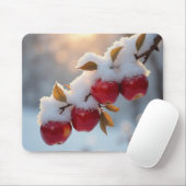 Rote, köstliche Äpfel im Schnee Mousepad (Mit Mouse)