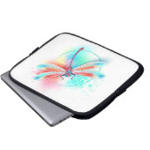 Rote Libelle im Aquarellhintergrund Laptopschutzhülle (Vorne Knopf)