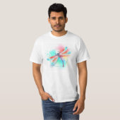 Rote Libelle im Aquarellhintergrund T-Shirt (Vorne ganz)