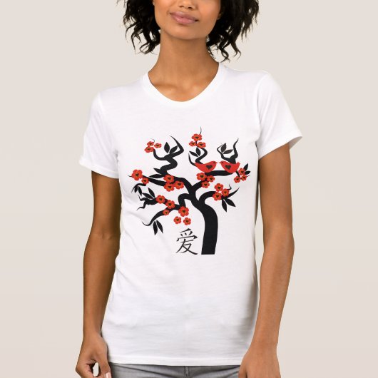 Rote Liebesvögel auf Sakura Tree Chinesische Liebe T-Shirt (Vorderseite)