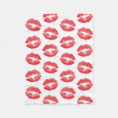 Rote Lippen, Lippenmuster, Roter Lippenstift, Kuss Fleecedecke (Vorderseite)