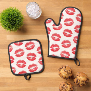 Rote Lippen, Lippenmuster, Roter Lippenstift, Kuss Ofenhandschuh & Topflappen-Set
