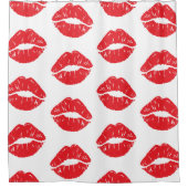 Rote Lippen, roter Lippenstift, Kuss, Lippenmuster Duschvorhang (Vorderseite)