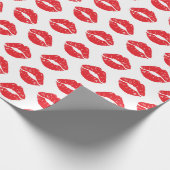 Rote Lippen, roter Lippenstift, Kuss, Lippenmuster Geschenkpapier (Ecke)