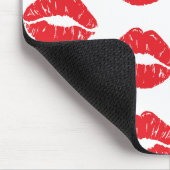 Rote Lippen, roter Lippenstift, Kuss, Lippenmuster Mousepad (Ecke)