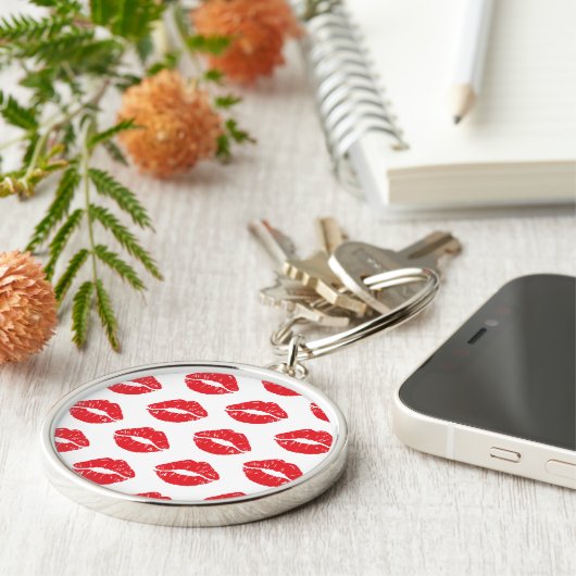 Rote Lippen, roter Lippenstift, Kuss, Lippenmuster Schlüsselanhänger (Seite)