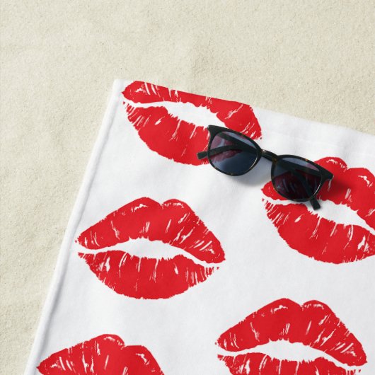 Rote Lippen, roter Lippenstift, Lippenmuster, Ihr Strandtuch (Beispiel)