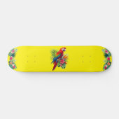 Rote Maca tropische Blüte Skateboard (Horizontal)