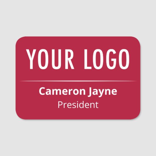 Rote Markenname-Logo in den Rundecken - Magnetisch Namensschild (Vorderseite)