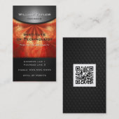 Rote metallische Eleganz mit QR Codevertikale Visitenkarte (Vorne/Hinten)