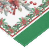 Rote Mockingbird Poinsettia Grenzen Grün Tischdecke (Schrägansicht)