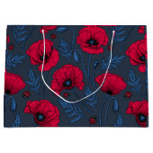 Rote Mohn und Ladybugs auf dunkelblau Große Geschenktüte (Vorderseite)