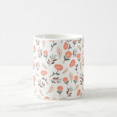 Rote Mohnblumen & Blätter im nordischen Stil Kaffeetasse (Mittel)