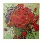 Rote Mohnblumen-und Gänseblümchen-Fliese Van Gogh Fliese<br><div class="desc">Rote Mohnblumen- und Podiumsfliese Van Gogh. Ölmalerei auf Leinwand ab 1890. Eine bunte Blumenmalerei von Van Gogh, wenn nicht so berühmt wie sein gefeierter Vase Sonnenblumen, diese Arbeit noch einen reizend Eintritt im umfangreichen Katalog des Künstlers von Blumennoch lifes darstellt. Ein großes Geschenk für Fans der Mohnblumen, der Blumenkunst, des...</div>